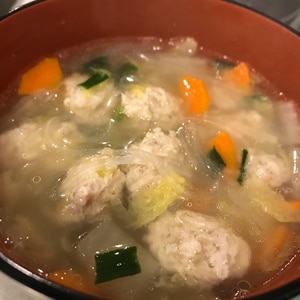 ダイエットにも♡鶏団子と春雨のスープ